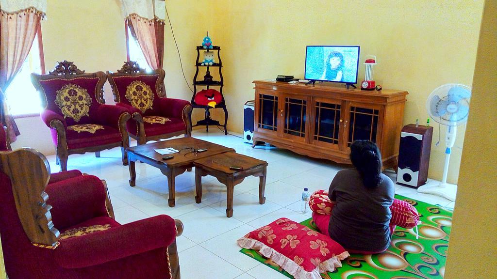 Ragha Homestay Batukaras Zewnętrze zdjęcie